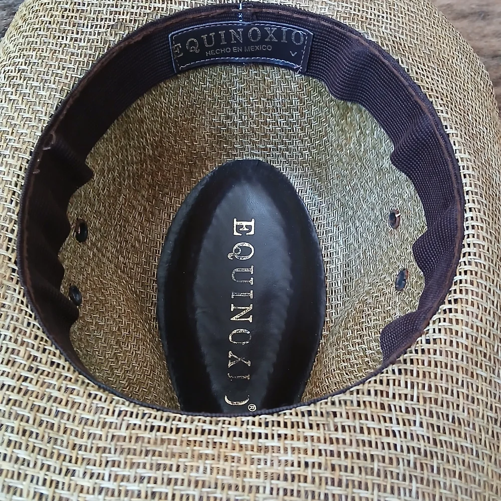 Men's Natural Straw Outback Hat with Black Trim - Picture 3 of 3